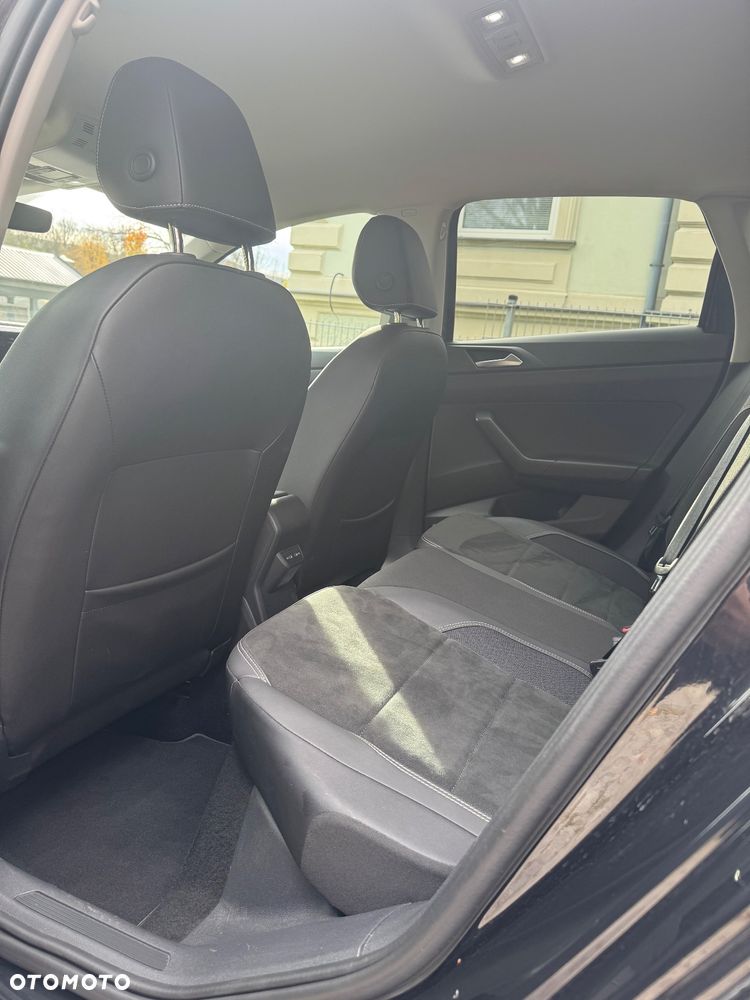 Volkswagen Polo 1.0 TSI DSG Highline - 16