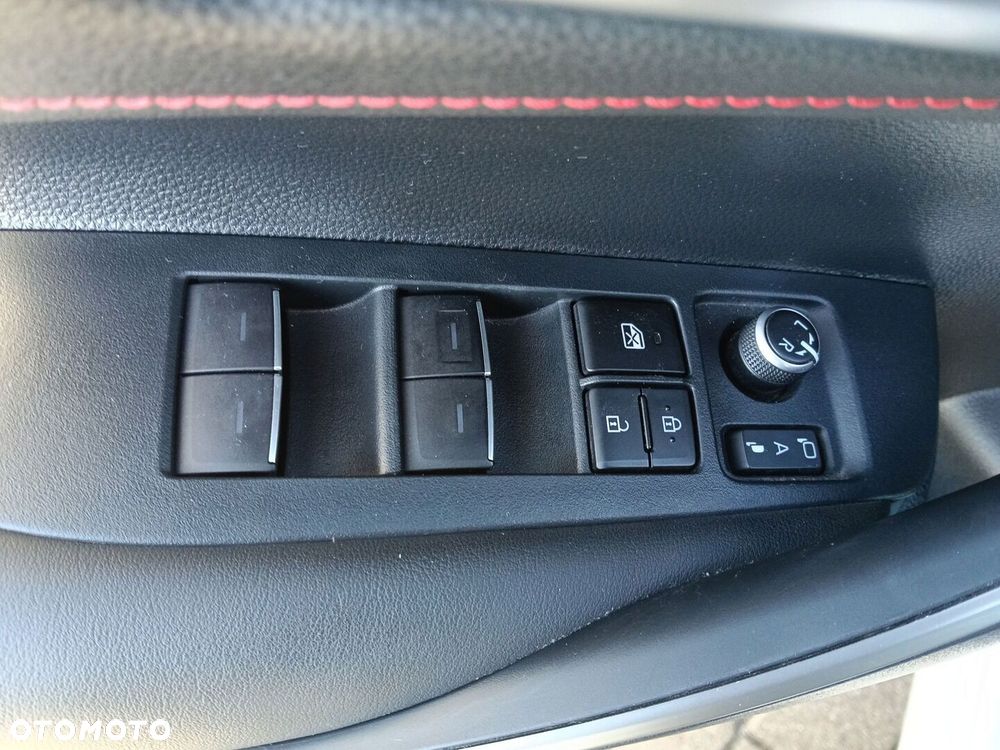 Toyota Corolla 1.8 Hybrid GR Sport Dynamic - 16