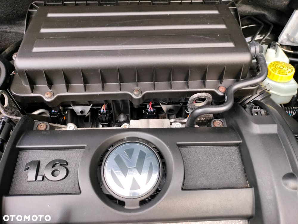 Volkswagen Polo 1.6 Goal - 23