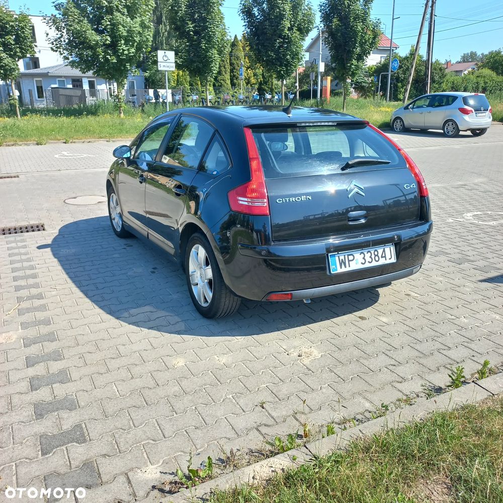 Citroën C4 1.6 16V Exclusive - 5