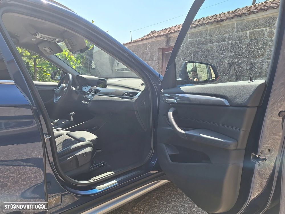 BMW X1 xDrive18d - 18