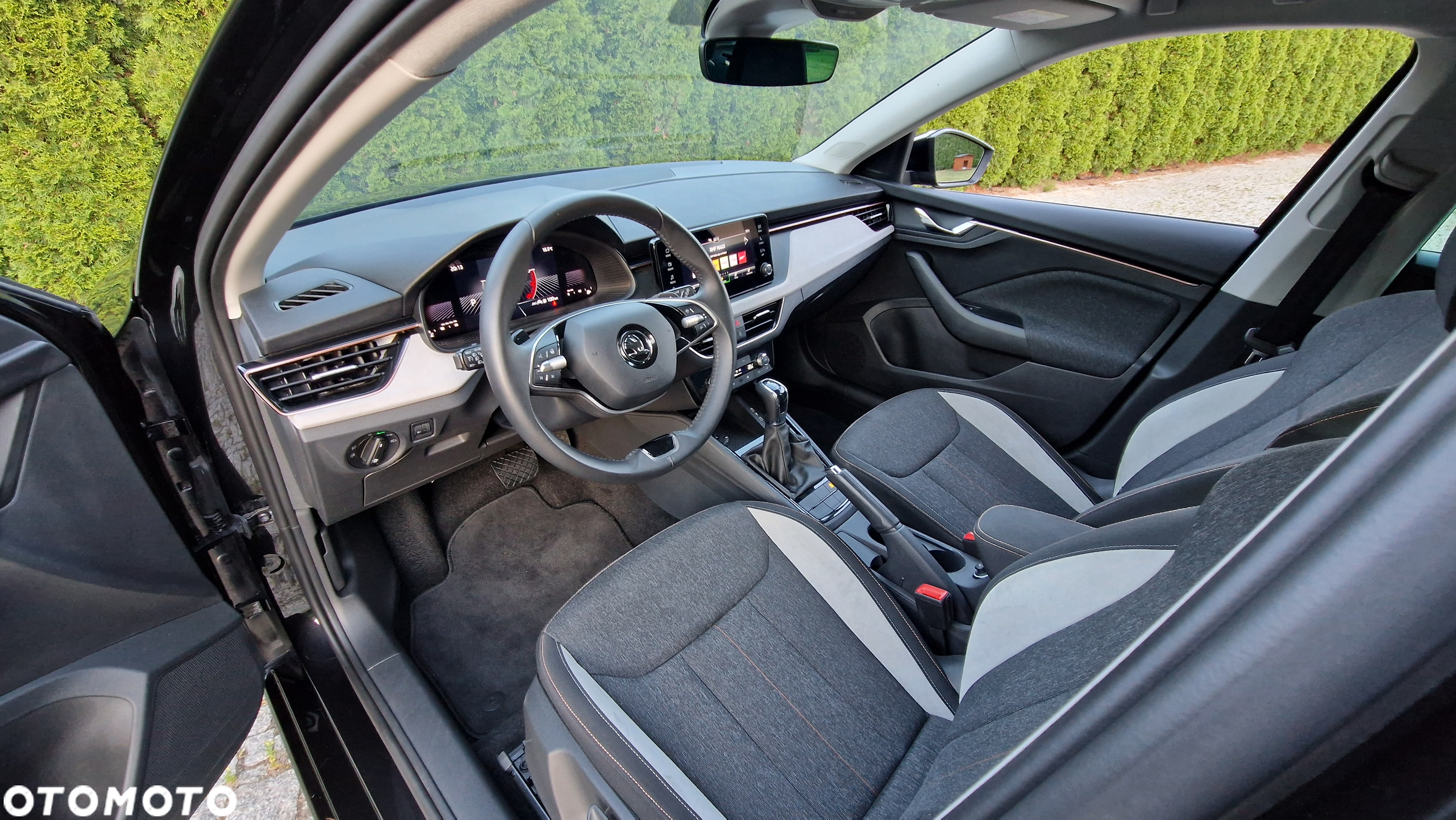 Skoda Scala 1.5 TSI Selection DSG - 38