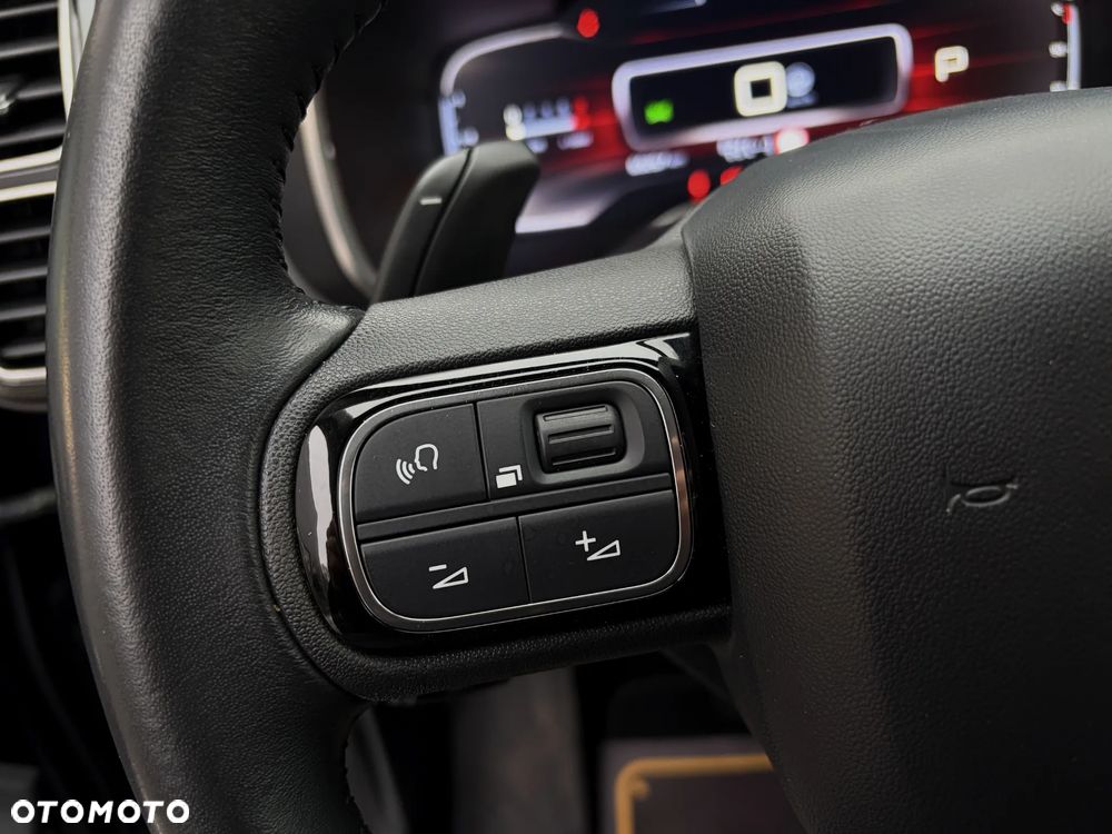 Citroën C5 Aircross 1.6 PureTech Live EAT8 - 23