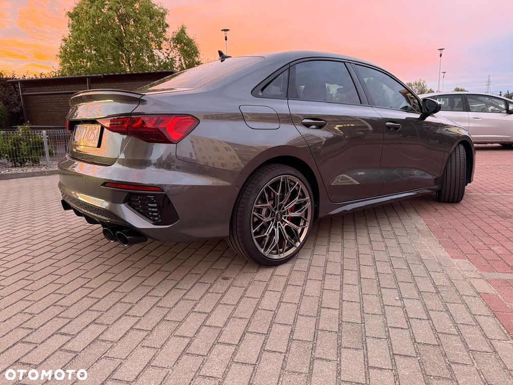 Audi S3 TFSI quattro S tronic - 17