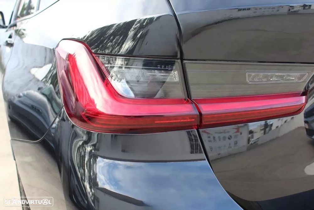 BMW 330 e Touring Aut. M Sport - 48
