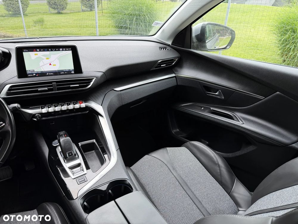Peugeot 3008 PureTech 130 Stop & Start GPF EAT8 Allure - 15