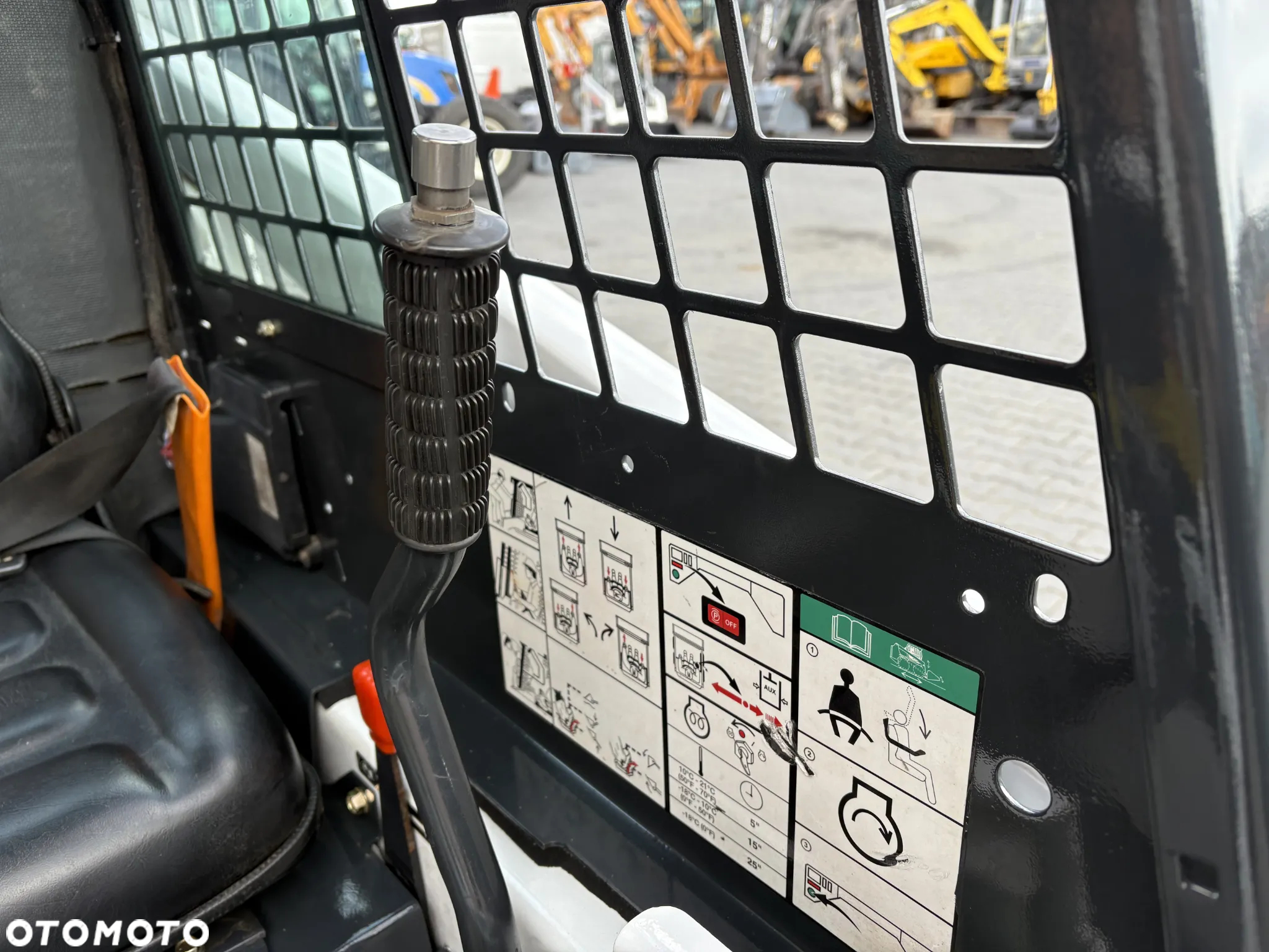 Bobcat S70 - 22