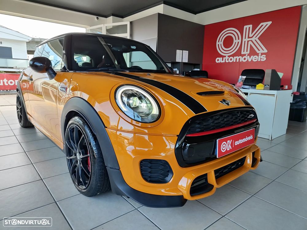 MINI 3 Portas John Cooper Works - 1