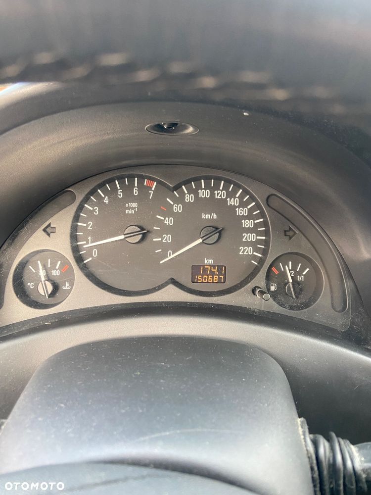 Opel Corsa 1.0 12V - 3