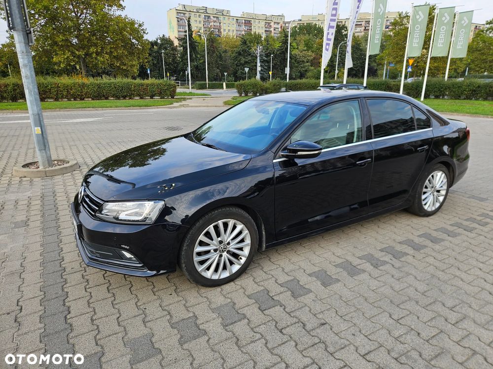 Volkswagen Jetta 1.4 TSI BMT Highline - 1