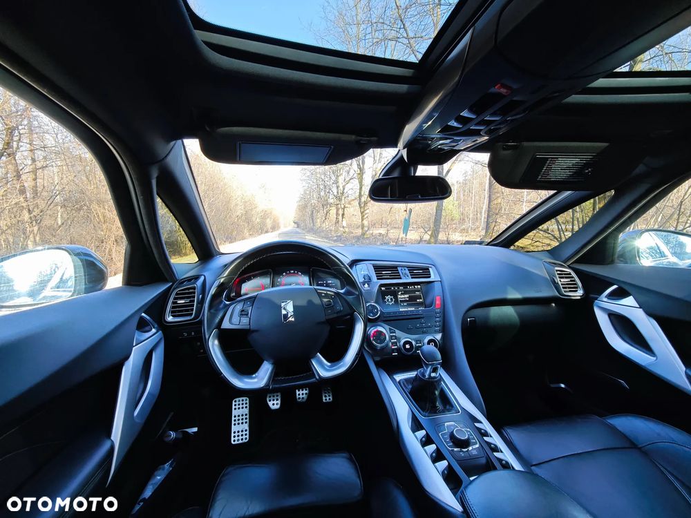 Citroën DS5 2.0 HDi SoChic - 18