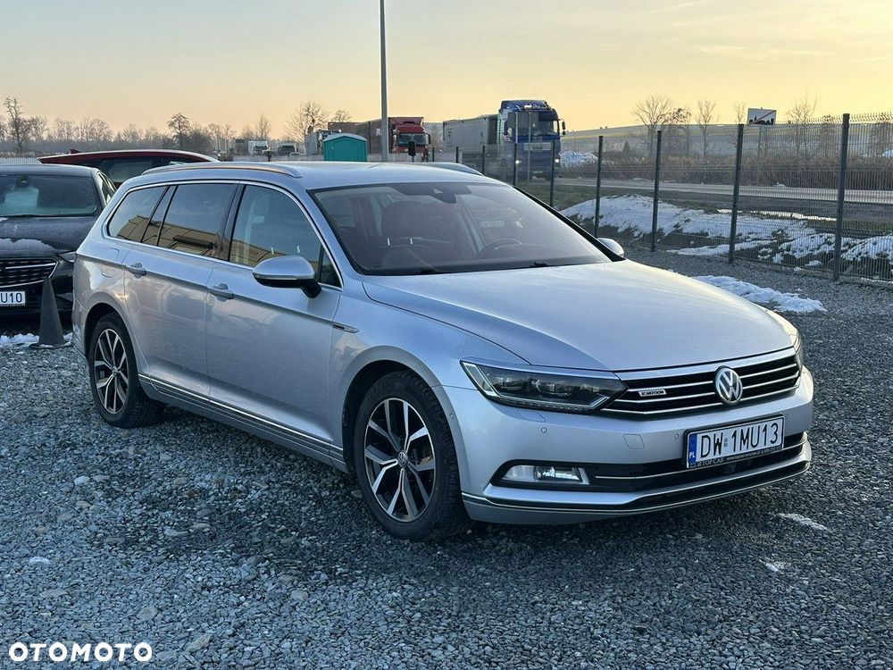 Volkswagen Passat Variant 2.0 TDI Bi-Turbo BMT 4Mot Highline DSG - 3