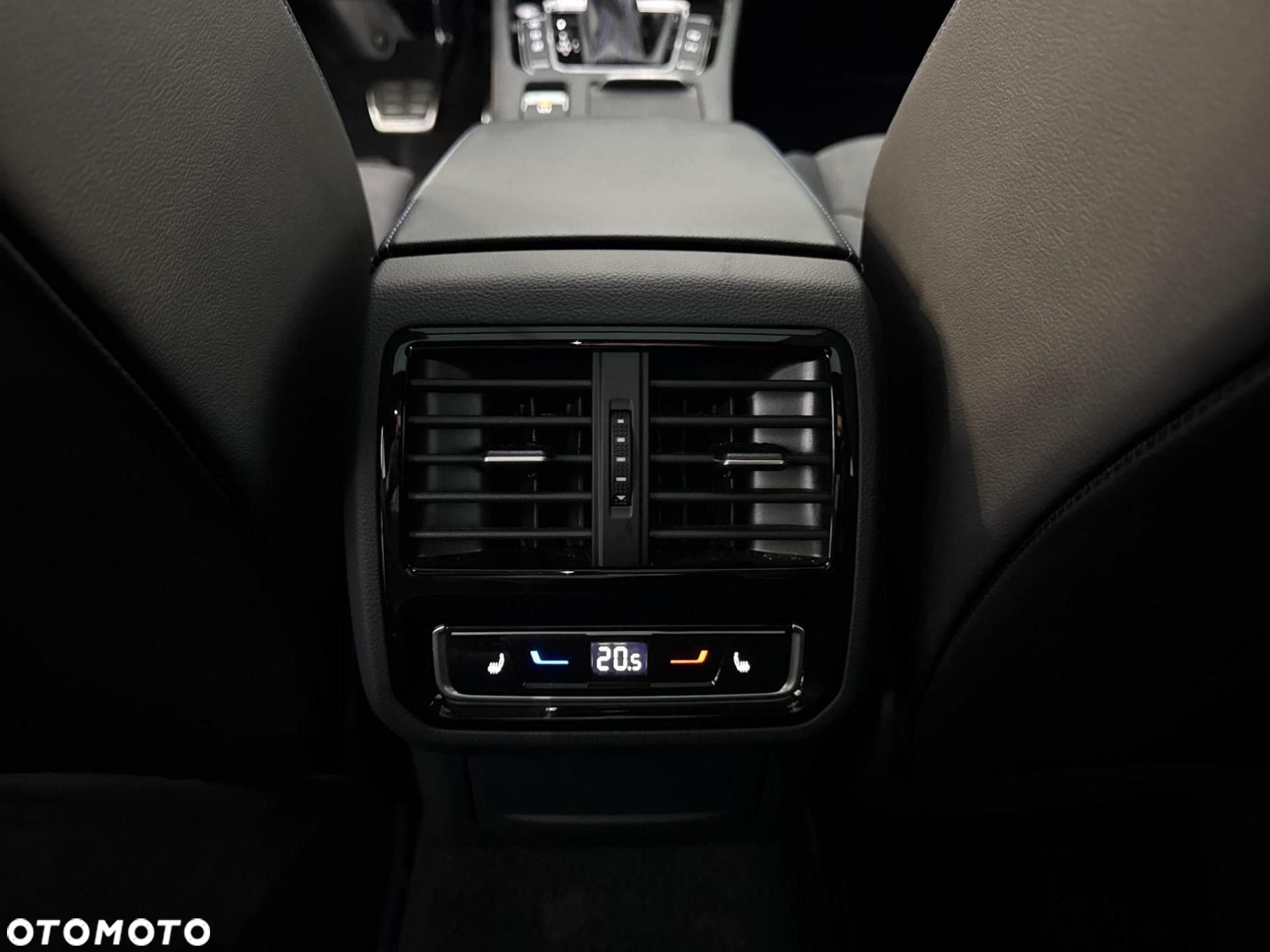 Volkswagen Arteon - 29