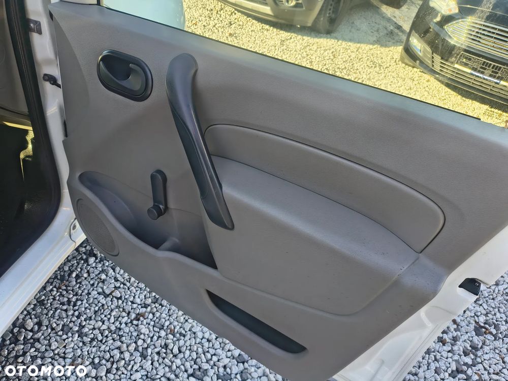 Renault Kangoo - 16