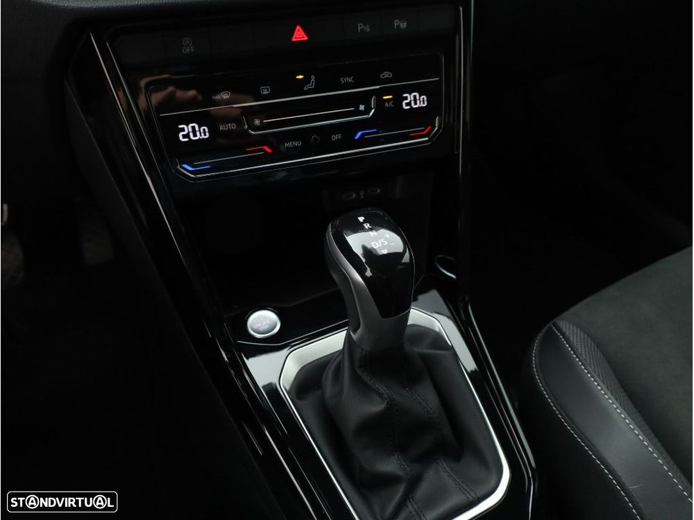 VW T-Roc 1.5 TSI Black Style DSG - 13