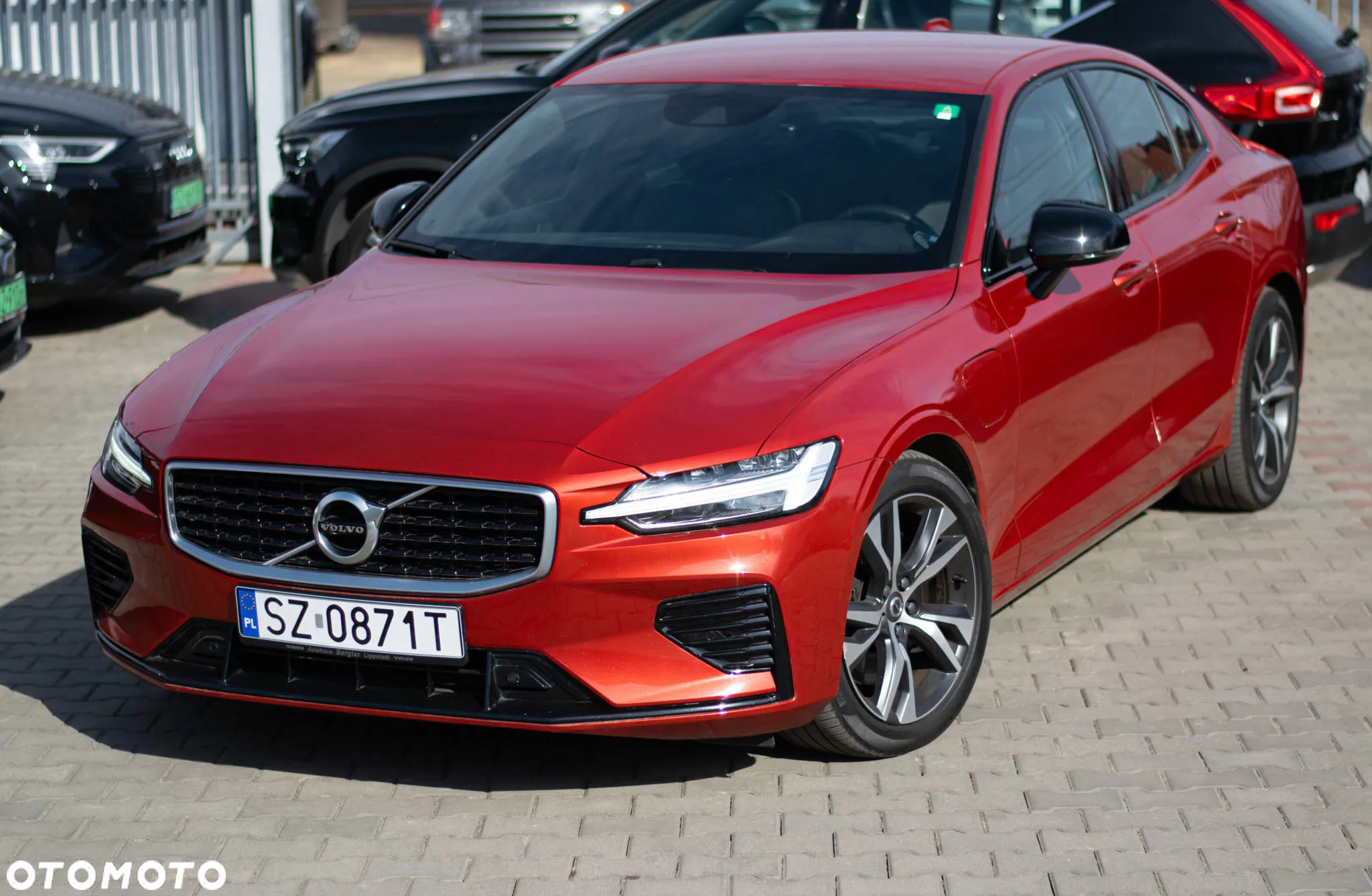 Volvo S60 T8 Recharge AWD Geartronic RDesign - 40