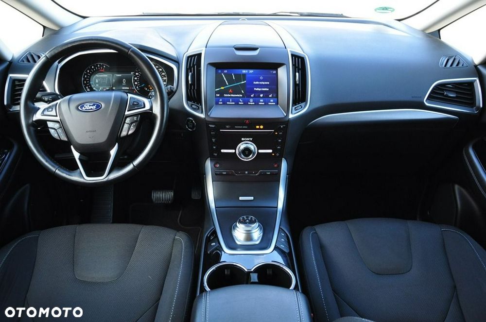 Ford S-Max - 31