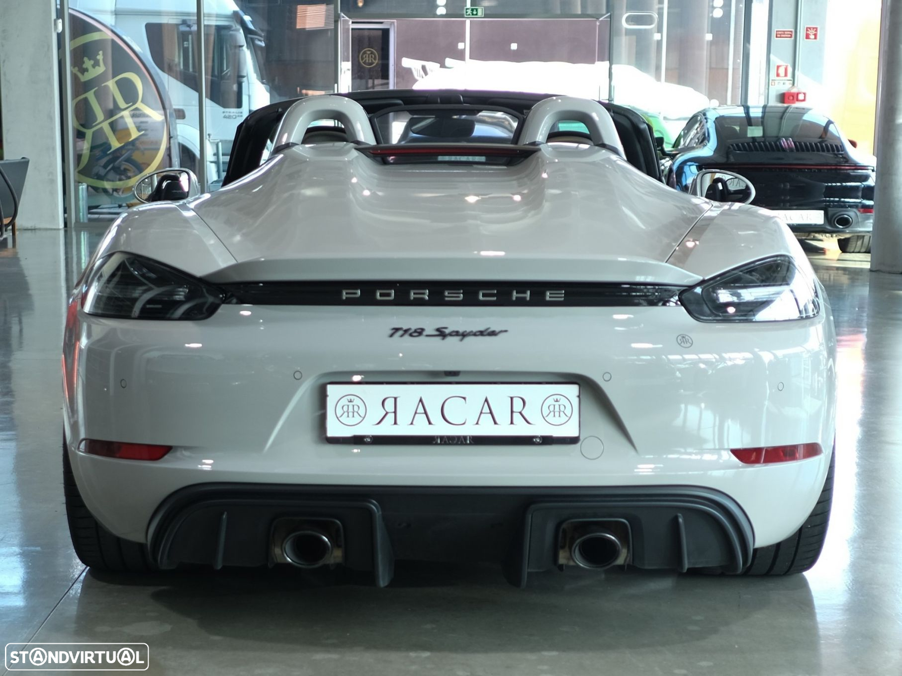 Porsche 718 Spyder PDK - 9