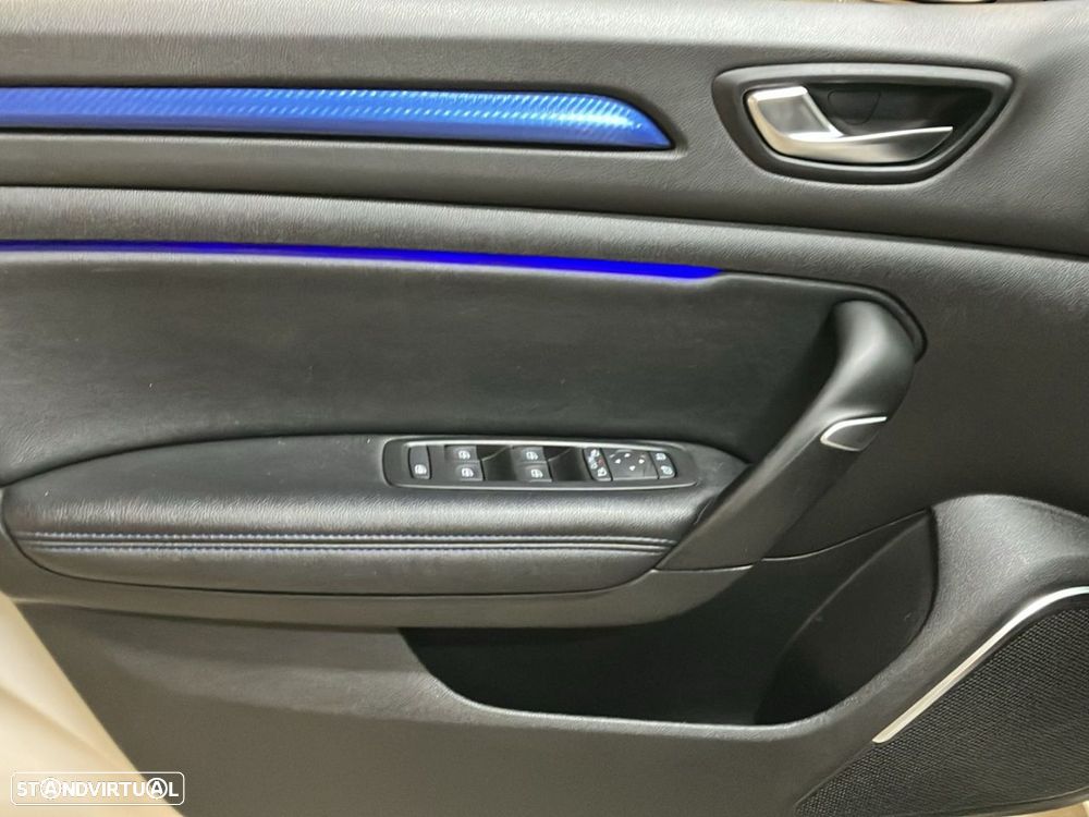 Renault Mégane 1.6 TCe GT EDC - 21