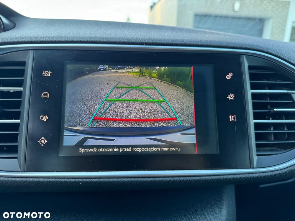 Peugeot 308 PureTech 130 EAT6 Stop & Start GT-Line Edition - 11