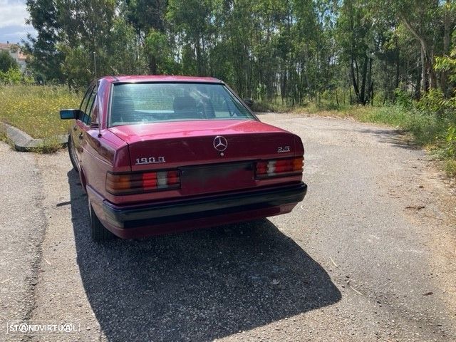 Mercedes-Benz W201 (1982-1993) 190 D 2.5 - 2