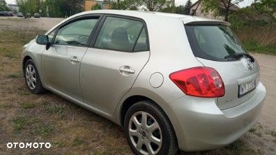 Toyota Auris 1.4 VVT-i - 4