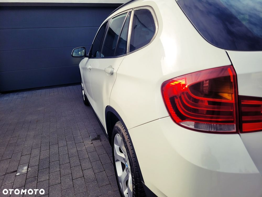 BMW X1 xDrive20d - 8