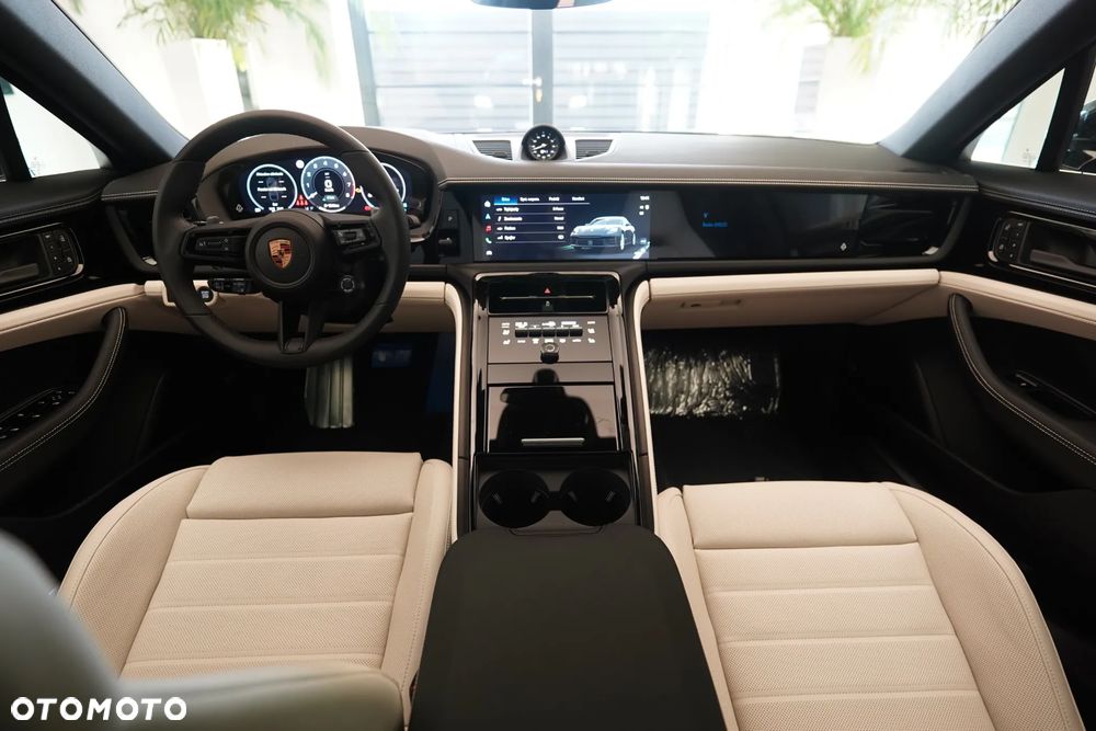 Porsche Panamera - 9