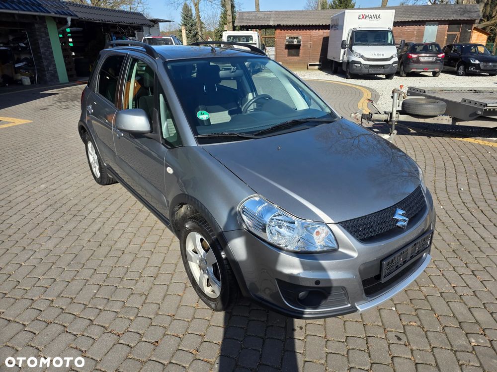 Suzuki SX4 1.6 VVT 4x4 Comfort - 10