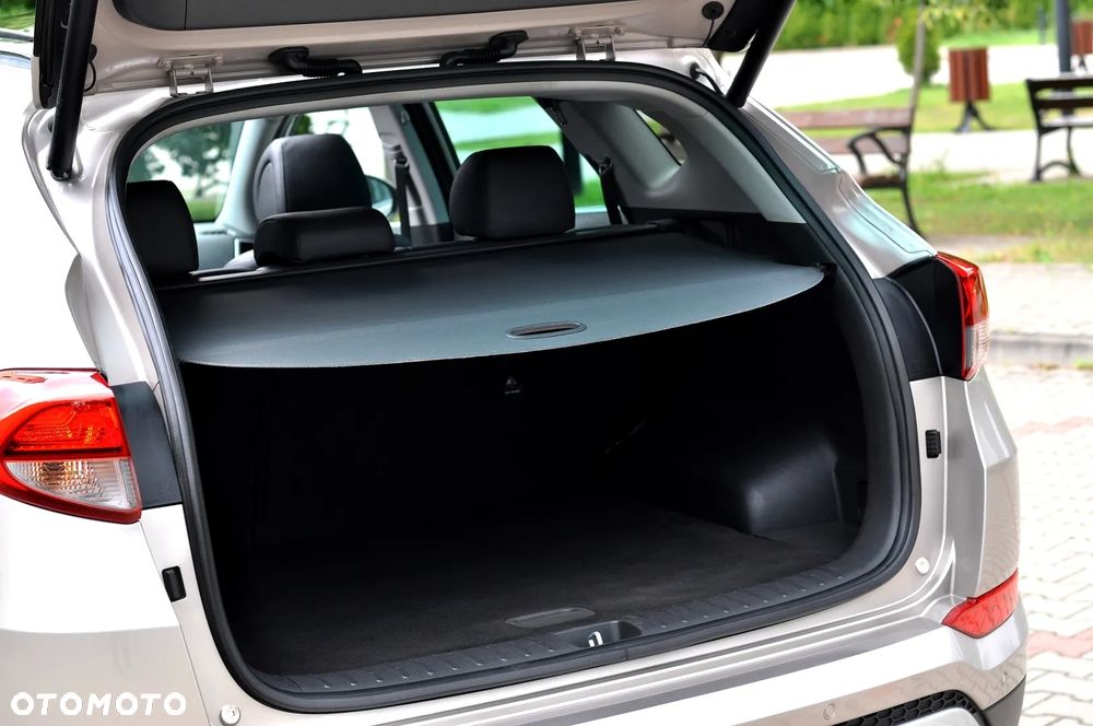 Hyundai Tucson 2.0 CRDI 2WD Style - 11