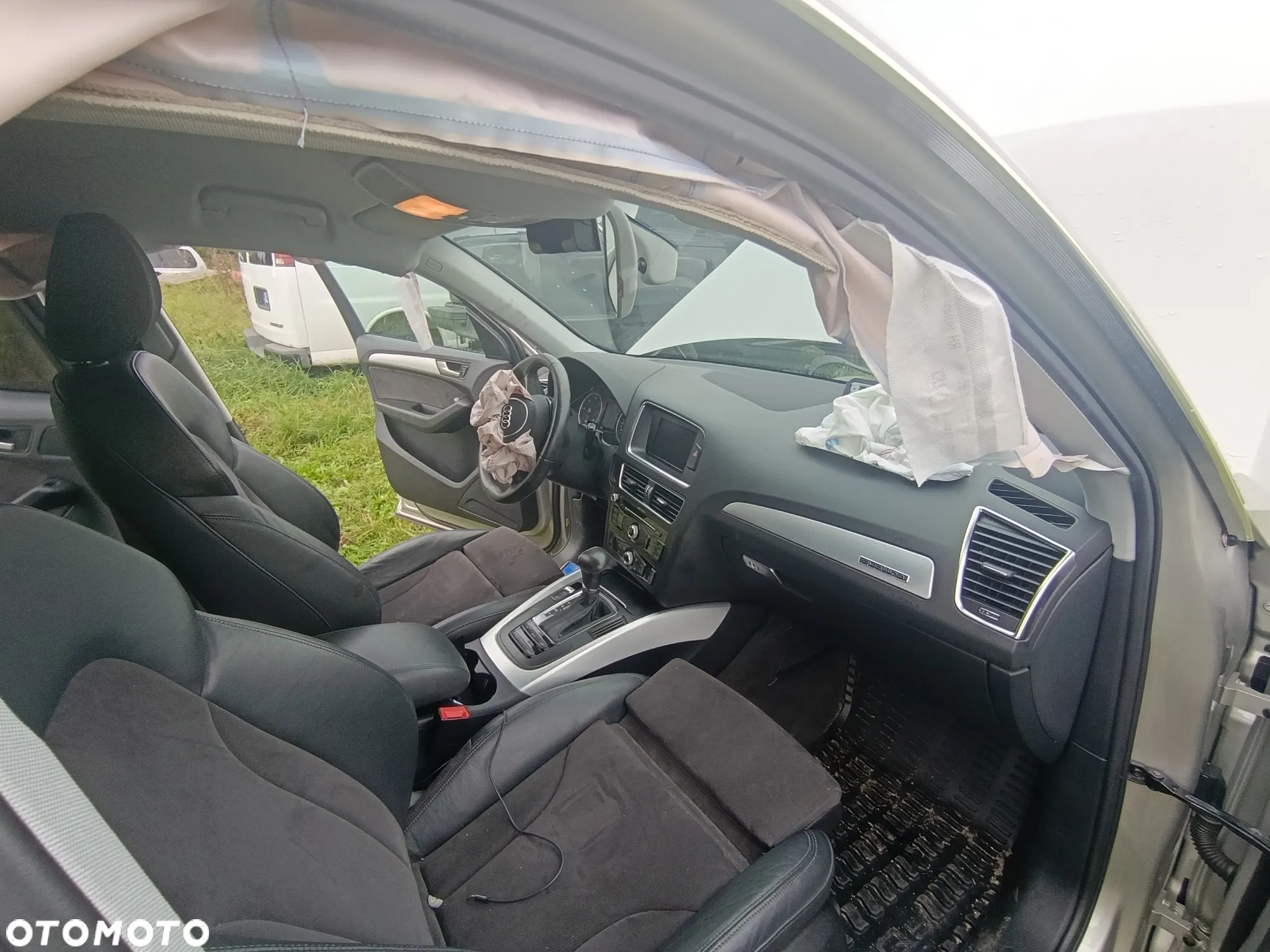 Audi Q5 2.0 TDI quattro S tronic - 31