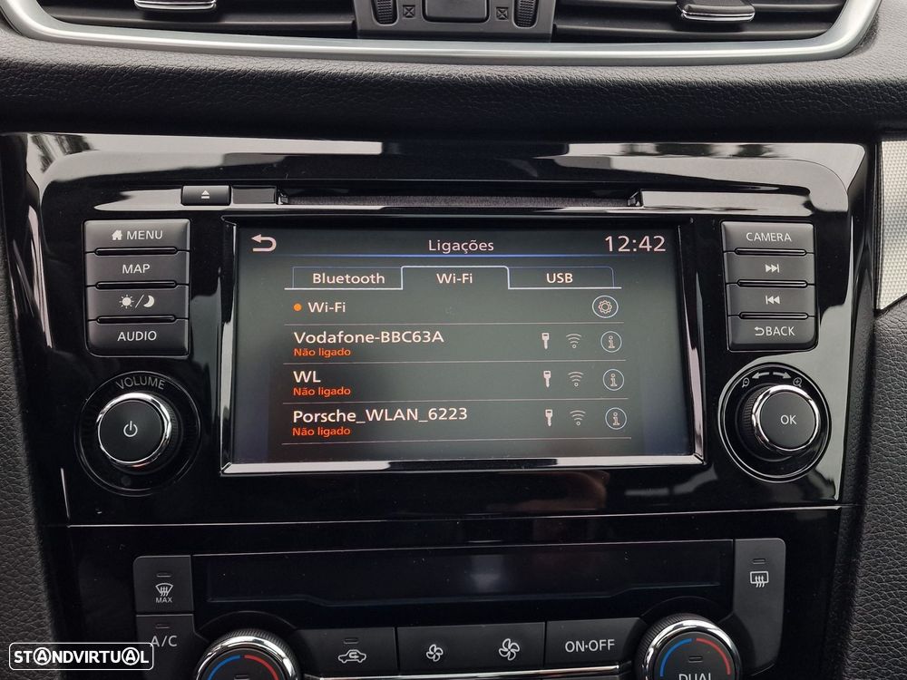 Nissan Qashqai 1.5 dCi N-Connecta DCT - 38