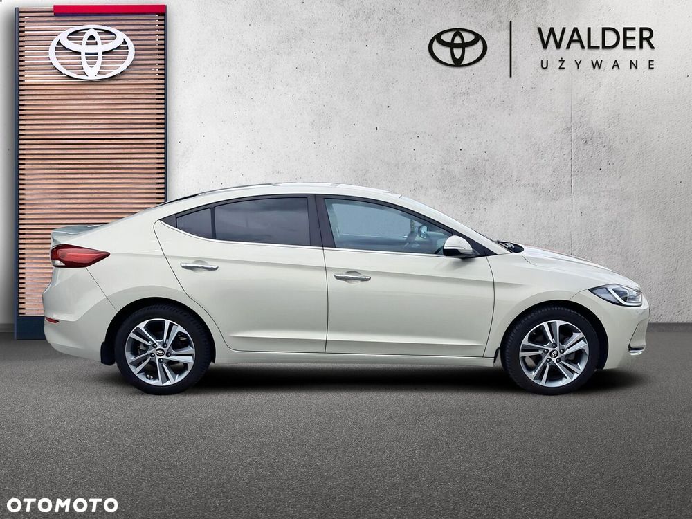 Hyundai Elantra 1.6 Comfort - 7