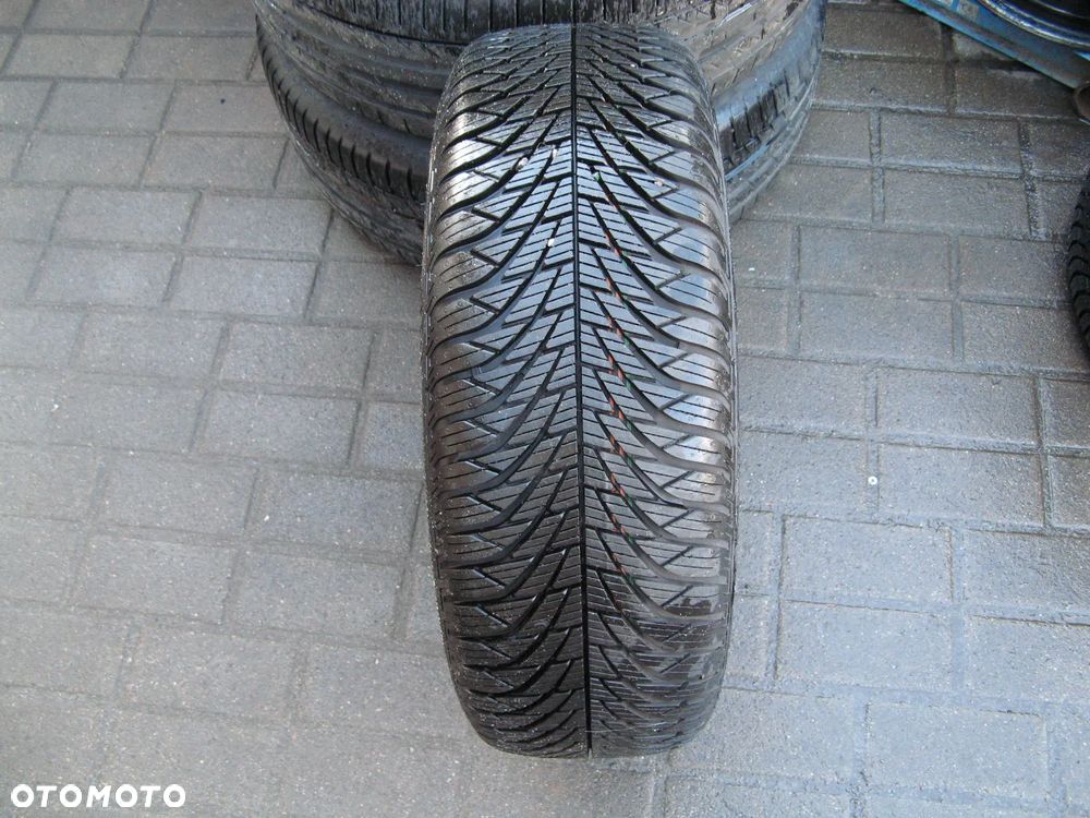 OPONA ZIMOWA FULDA MULTICONTROL 195/60 R15 8,5mm - 1