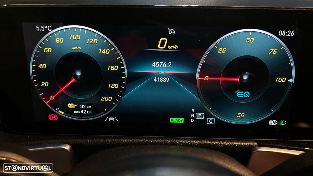 Mercedes-Benz EQB 350 4Matic AMG Line - 19