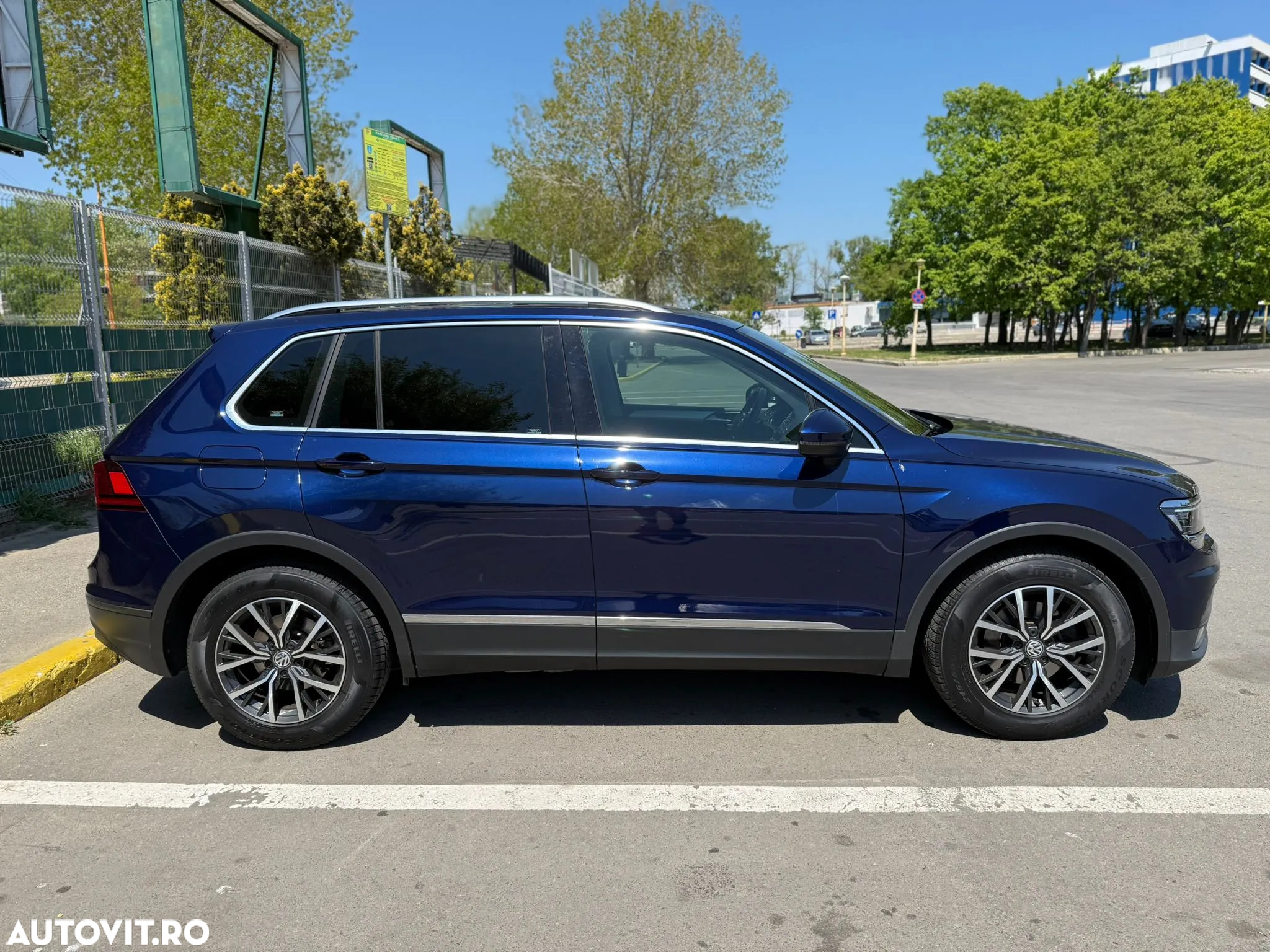 Volkswagen Tiguan 2.0 TDI DPF DSG Comfortline - 6