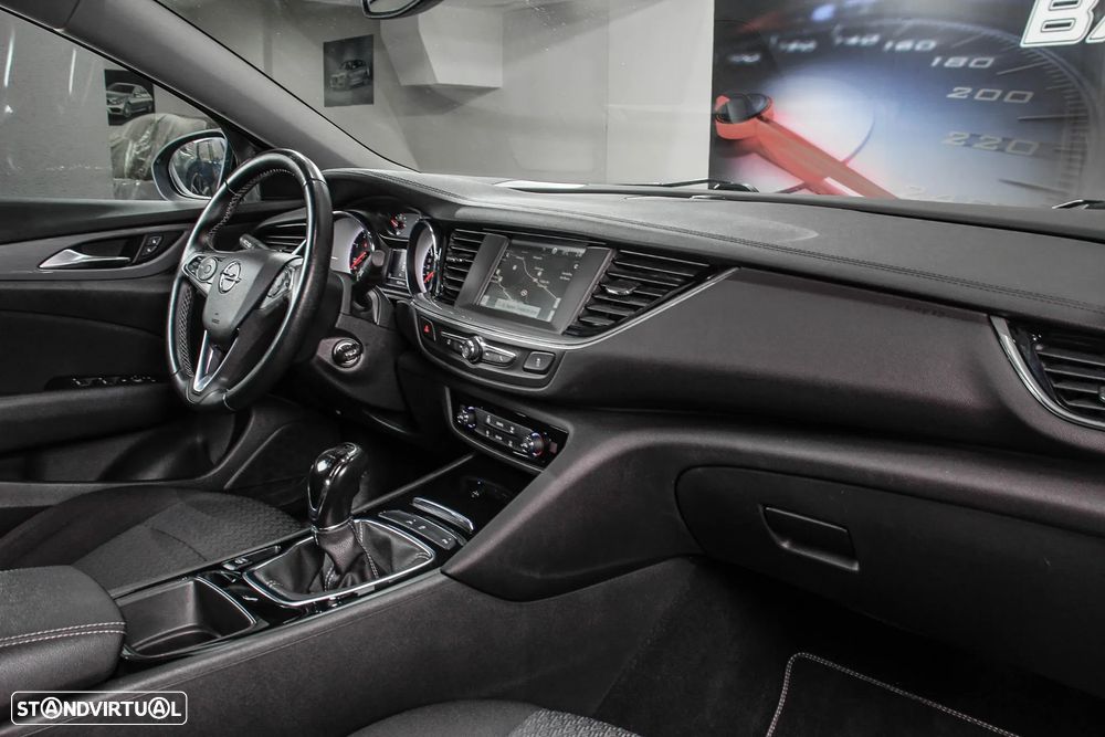 Opel Insignia Grand Sport 1.6 CDTi Business Edition - 26
