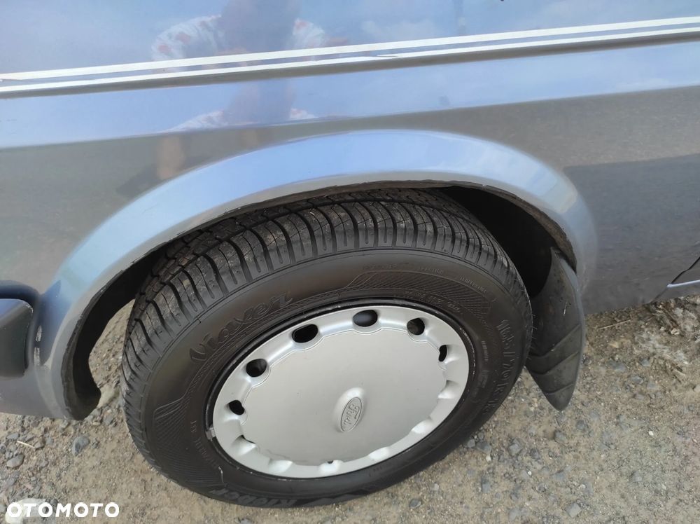 Ford Fiesta 1.1 C - 10