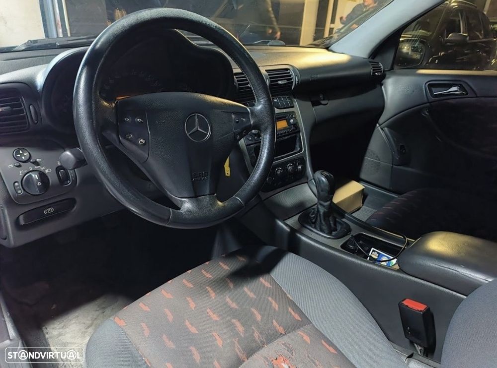 Mercedes-Benz C 220 CDI Sportcoupe - 8