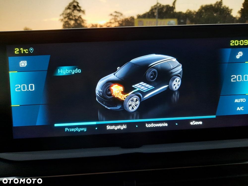 Peugeot 3008 1.6 PureTech HYbrid Allure S&S EAT8 - 36