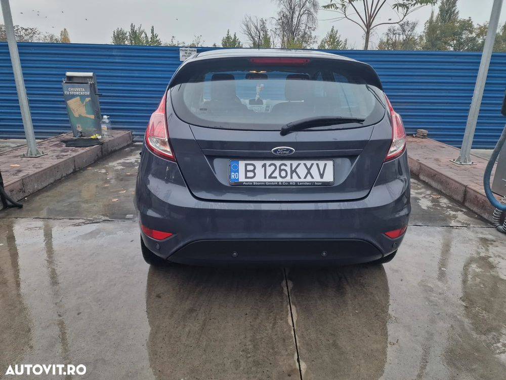 Ford Fiesta - 5