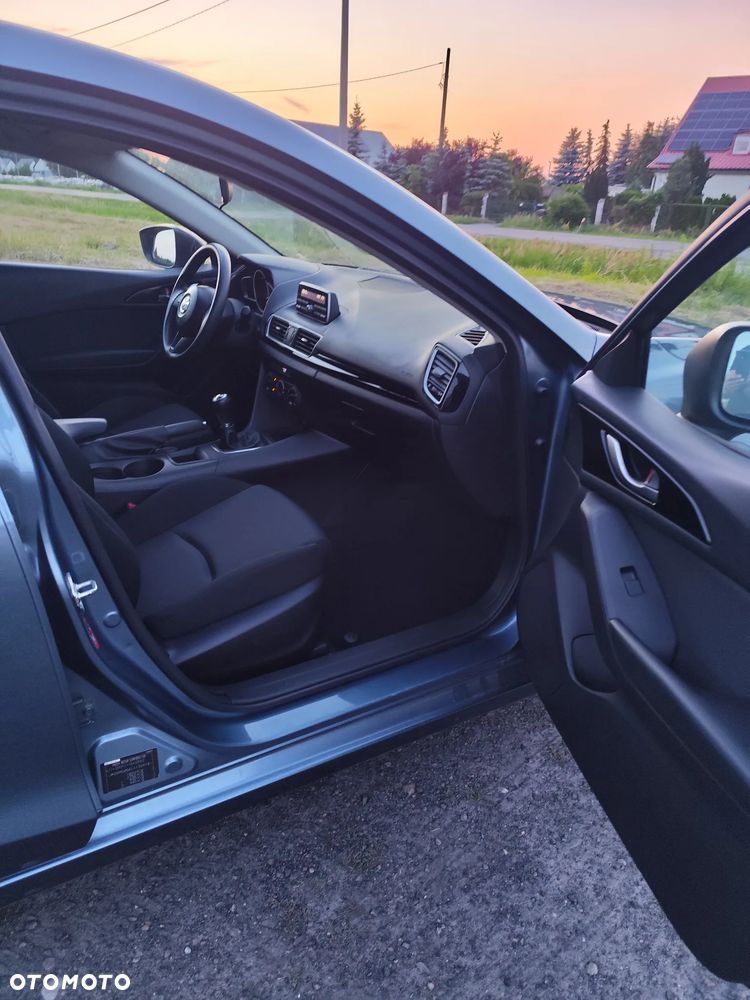Mazda 3 - 13