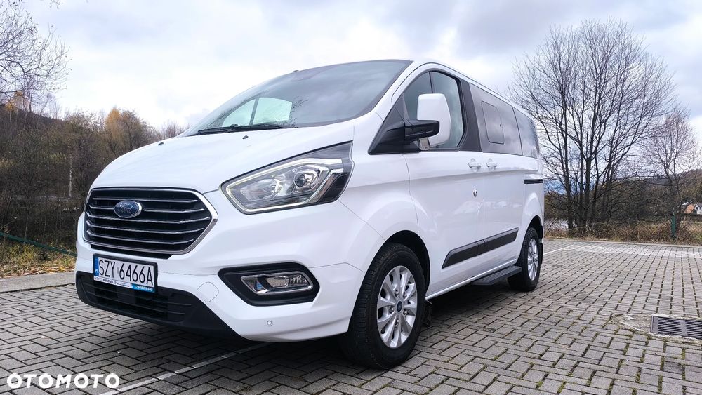 Ford Tourneo Custom 2.0 EcoBlue L1 Titanium - 1