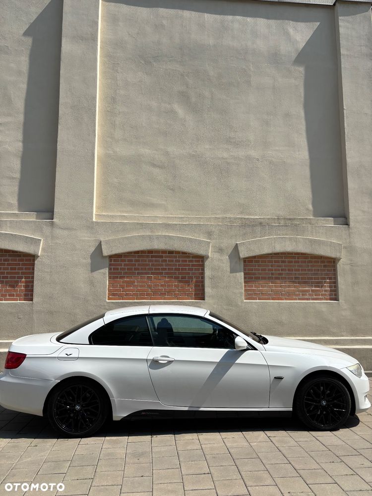 BMW Seria 3 320d - 15