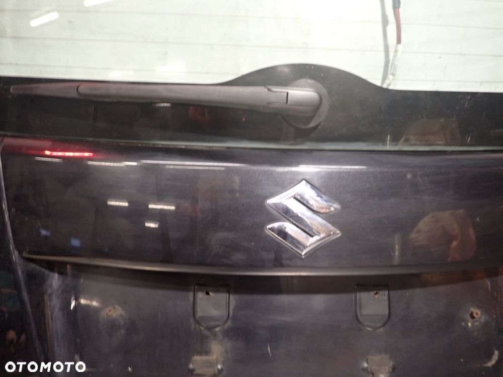 KLAPA TYŁ BAGAŻNIKA SUZUKI SPLASH 1.0 - 6