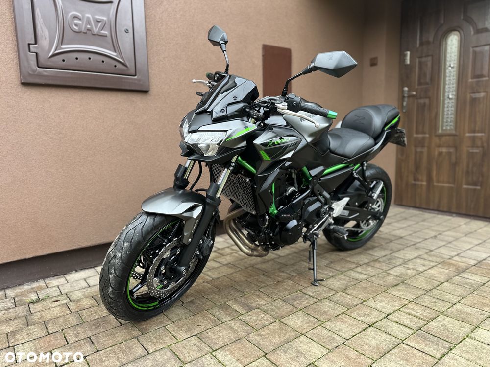 Kawasaki Z 650 - 24