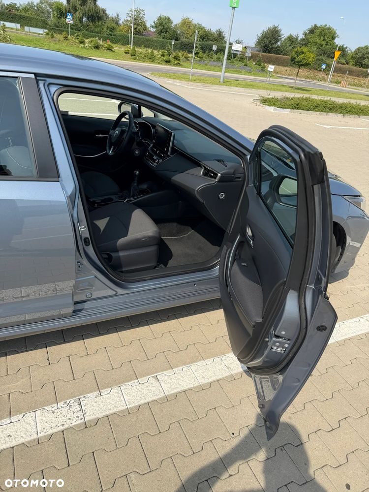 Toyota Corolla 1.5 Comfort - 11