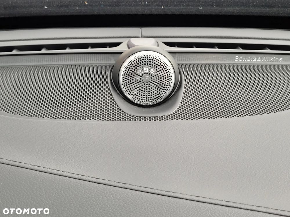 Volvo XC 90 - 23