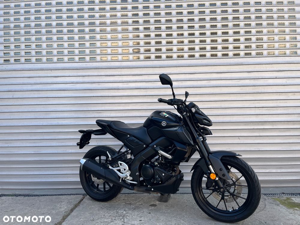 Yamaha MT - 22