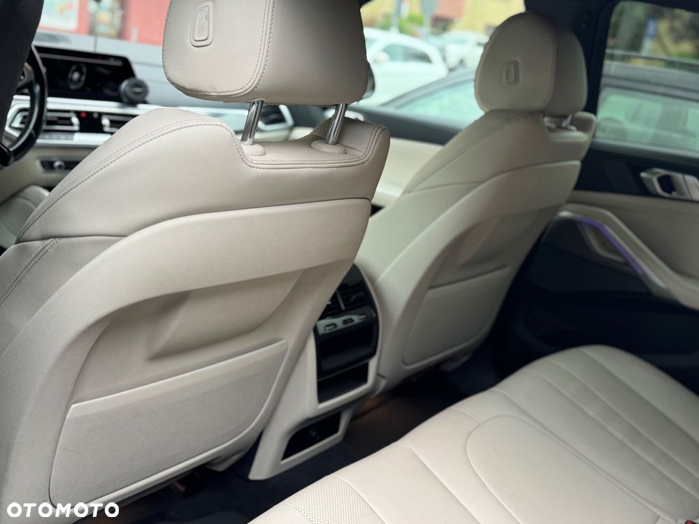BMW X6 xDrive30d mHEV - 15